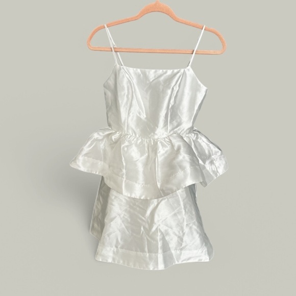 Lulus Bubbly Charm White Taffeta Tiered Ruffled Mini Dress Size XSmall - Picture 3 of 6